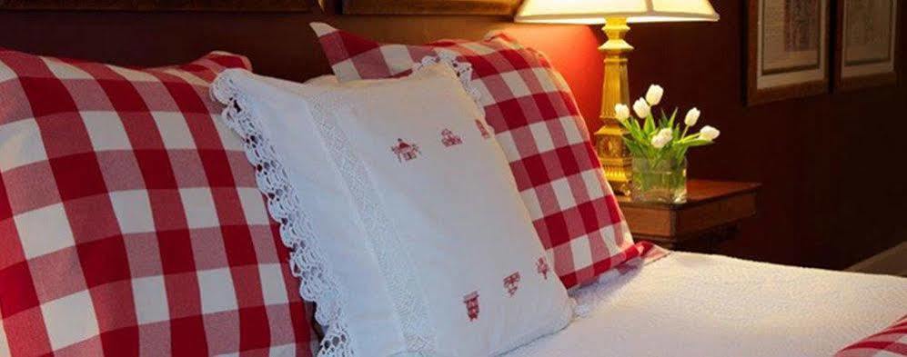 Wickwood Inn Saugatuck Εξωτερικό φωτογραφία